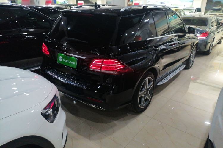 Used Mercedes-Benz GLE 2018 GLE 400 4MATIC Exclusive Edition
