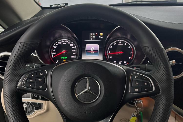 Used Mercedes-Benz V-Class 2017 V 260 Prestige Edition
