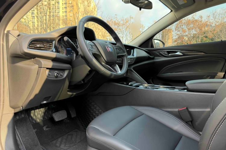 Used Buick Regal 2024 Revised 25T Ultra-Comfort Edition