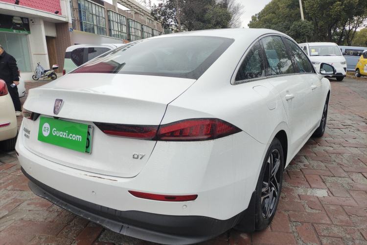 Used Roewe D7 2023 DMH 125km Excellence Edition
