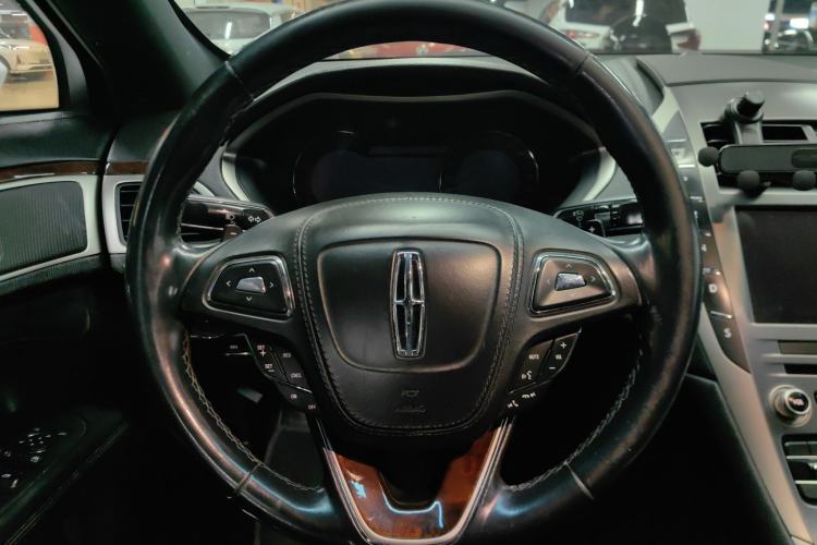 Used Lincoln MKZ 2018 2.0T Premium Edition