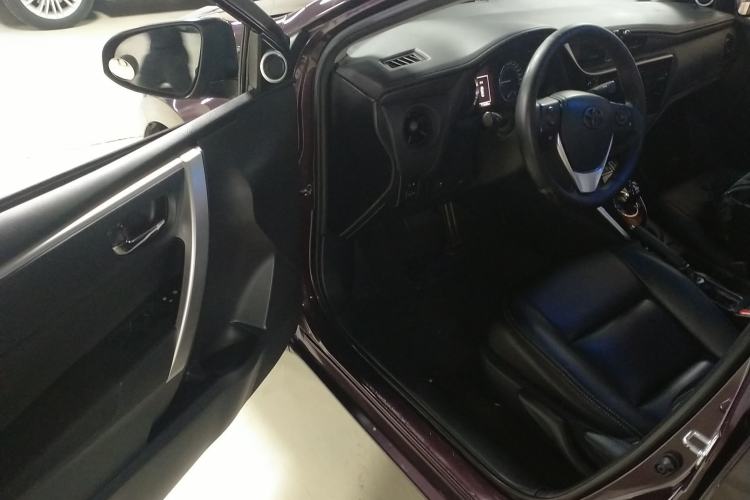 Used Toyota Levin 2017 Revised Dual-Engine 1.8H GS E-CVT Elite Sunroof Version China V Standard