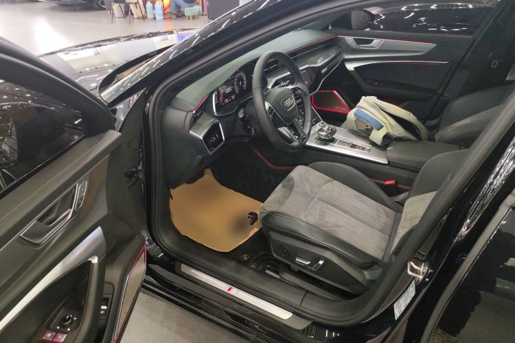 Used Audi A6L 2023 40 TFSI Luxury Dynamic Model
