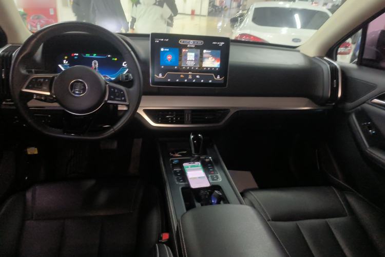 Used BYD Tang 2018 2.0T Automatic SmartConnect Prestige 7-Seater China V Standard
