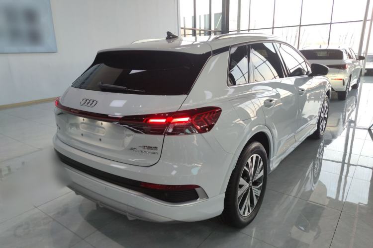 Used Audi Q4 e-tron 2024 40 e-tron Adventure Edition
