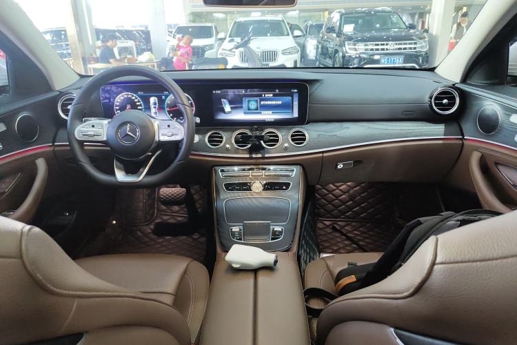 Used Mercedes-Benz E-Class 2020 E 300 L Sporty and Stylish Model
