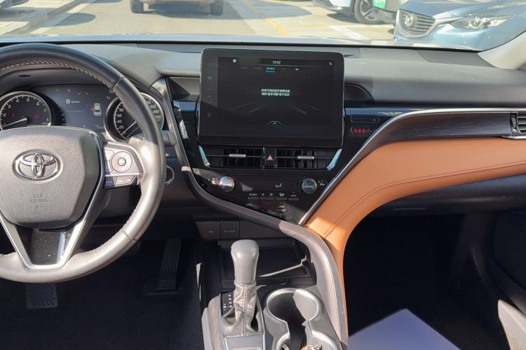 Used Toyota Camry 2021 2.0G Luxury Edition