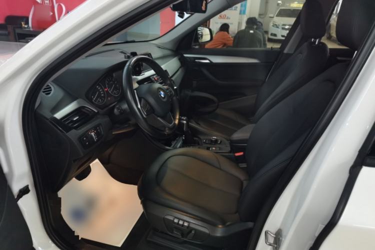 Used BMW X1 2016 sDrive18Li Premium Edition
