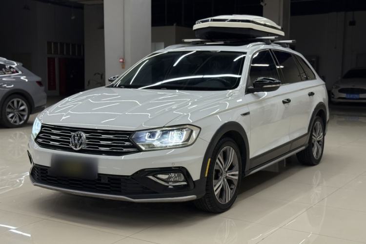 Used Volkswagen C-TREK 2018 1.5L Automatic Luxury Edition