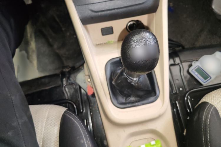 Used Kuayue Kuayue Xing V3 2023 1.5L Gasoline Standard Model 5-Seater Passenger Vehicle