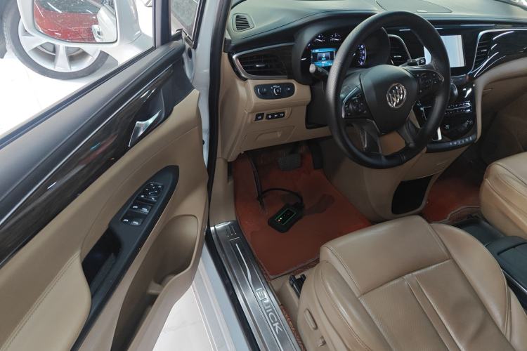 Used Buick GL8 2018 ES 28T Flagship Model China VI Standard
