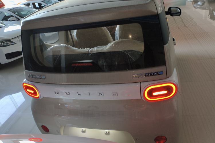 Used Wuling Hongguang MINIEV 2024 3rd Generation 215km Youth Edition
