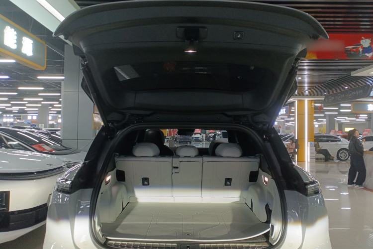 Used Nio ES6 2024 75 kWh
