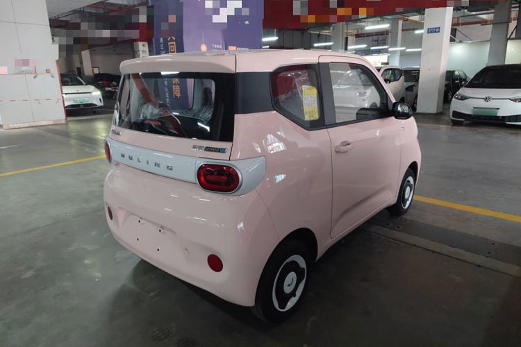 Used Wuling Hongguang MINIEV 2024 3rd Generation 215km Youth Edition

