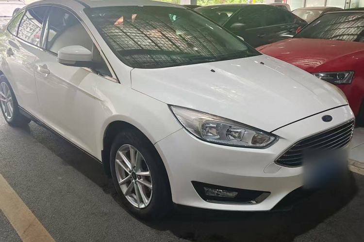 Used Ford Focus 2015 Sedan 1.6L Automatic Trend Model
