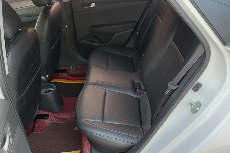 Used Hyundai Verna 2016 1.4L Manual Cool Edition GLS
