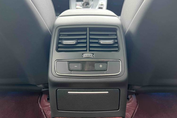 Used Audi A4L 2022 40 TFSI Fashion Dynamic Model