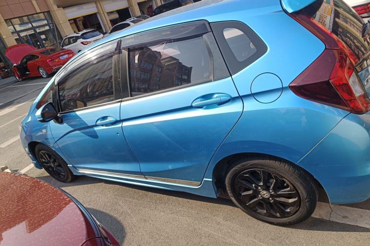 Used Honda Fit 2018 1.5L CVT Trendy Run+ Edition
