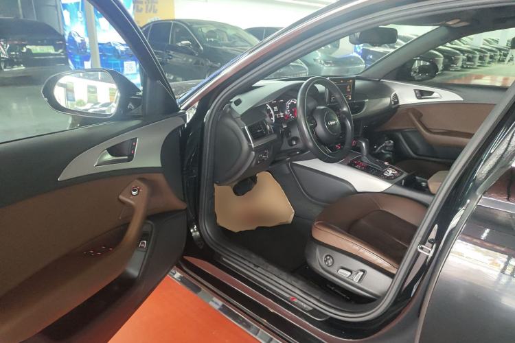 Used Audi A6L 2018 30th Anniversary Edition 35 TFSI Sport Edition
