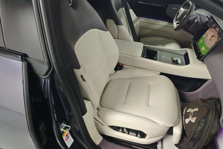 Used  12 2023 650 Three-Laser Four-Wheel Drive Performance Edition
