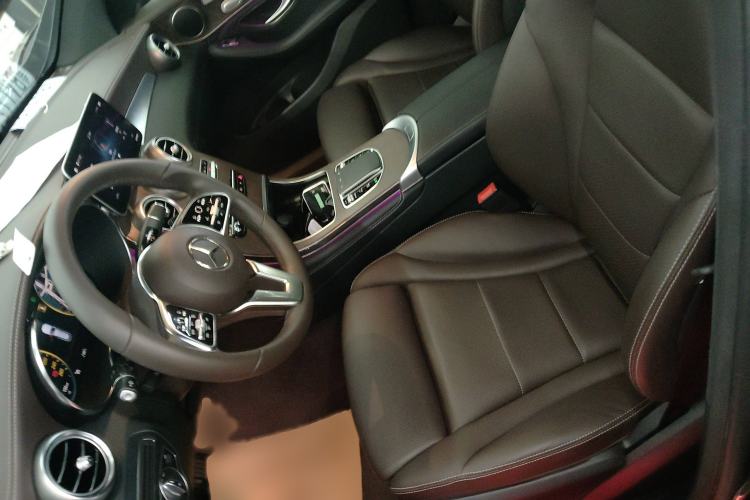 Used Mercedes-Benz GLC 2020 GLC 300 L 4MATIC Dynamic Edition
