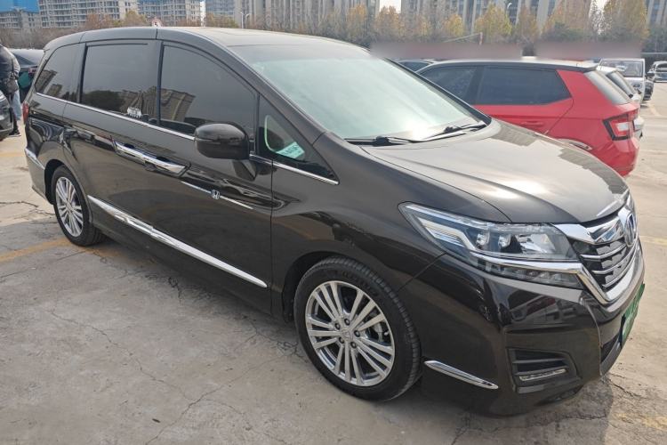 Used Honda Elysion 2016 2.4L Classic Edition
