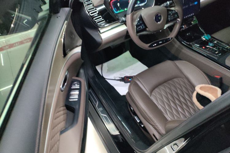 Used BYD Han 2023 DM-i Champion Edition 121KM Prestige Model