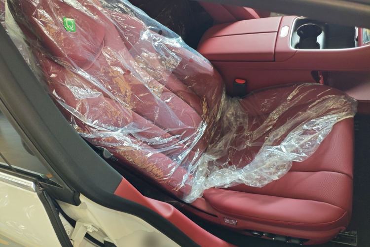 Used Hima Luxeed S7 2024 Pro Model
