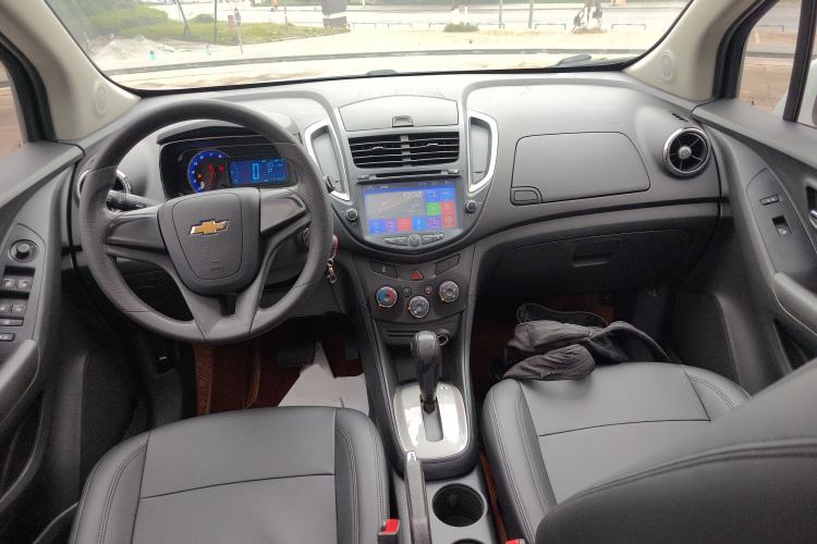 Used Chevrolet Trax 2016 1.4T Automatic Two-Wheel Drive Comfort Version with Sunroof
