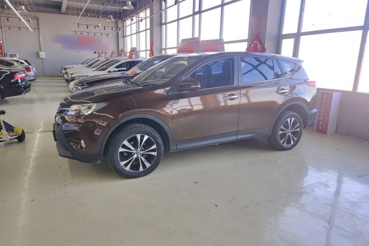 Used Toyota RAV4 2015 2.5L Automatic 4x4 Elite Edition
