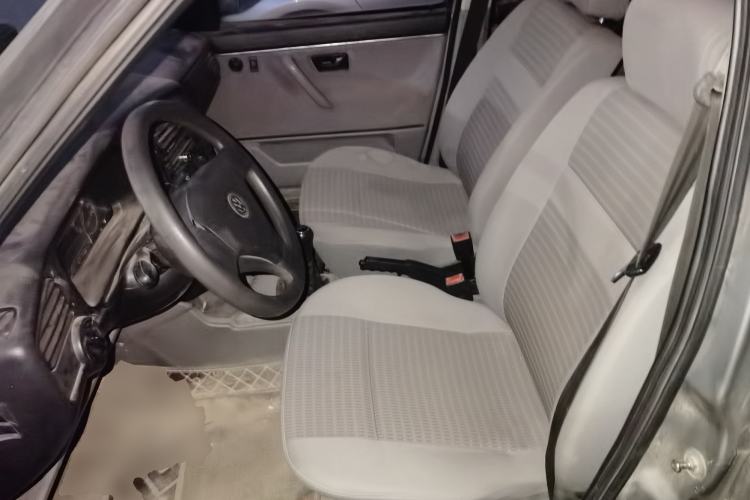 Used Volkswagen Jetta 2010 1.6L Partner