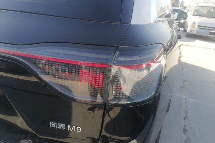 Used Hima AITO M9 2024 Range-Extended Ultra Version 52 kWh 5-Seater Model
