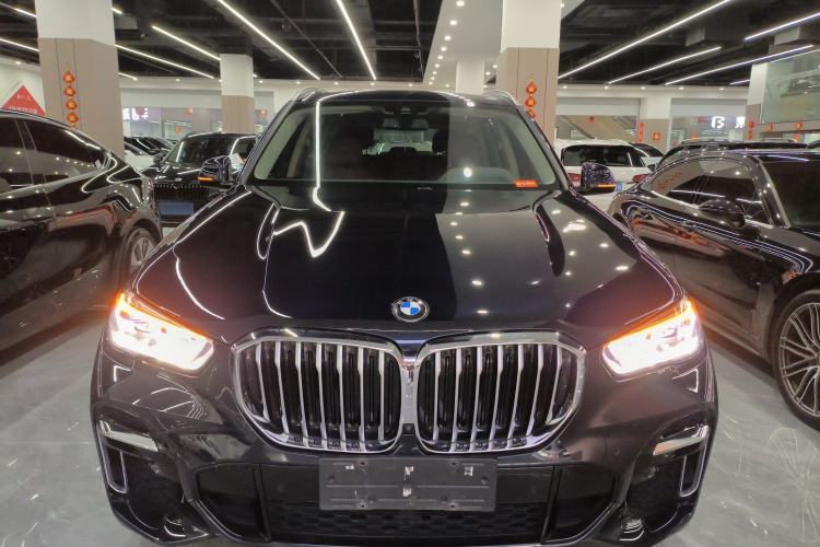 Used BMW X5 2022 Restyled xDrive 30Li Luxury Version M Sport Package