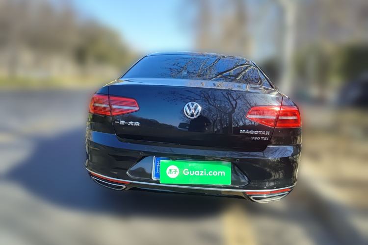 Used Volkswagen Magotan 2018 330TSI DSG Luxury Model
