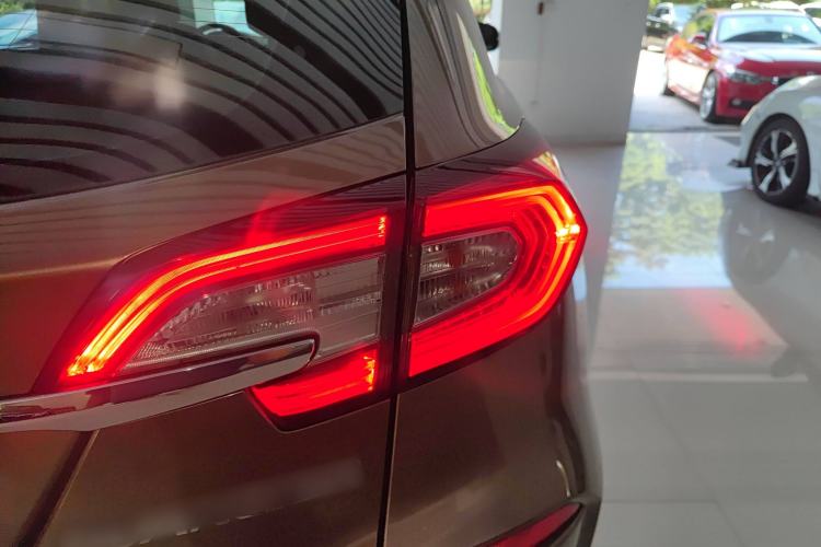 Used Honda Avancier 2017 240TURBO Two-Wheel Drive Comfort Version
