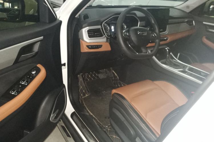 Used Geely Auto Vision X6 2020 1.4T CVT Luxury Edition