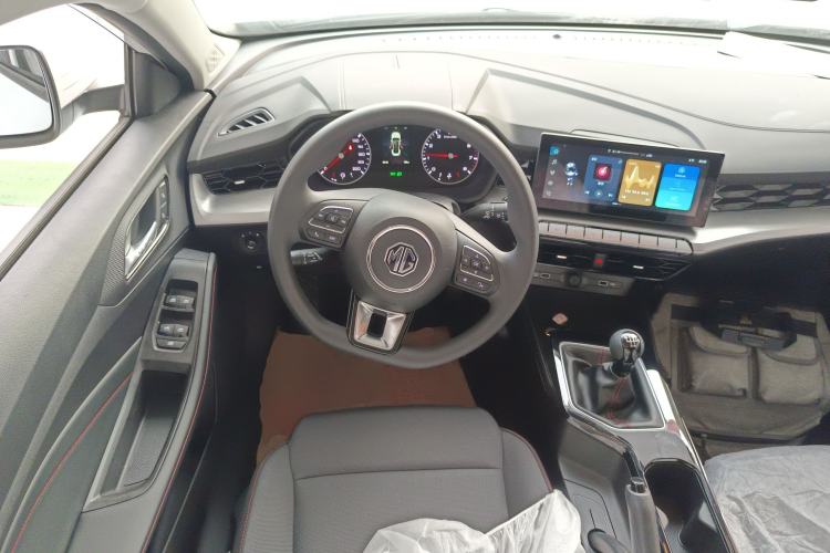 Used MG 5 2023 180 DVVT Manual Fashion Edition