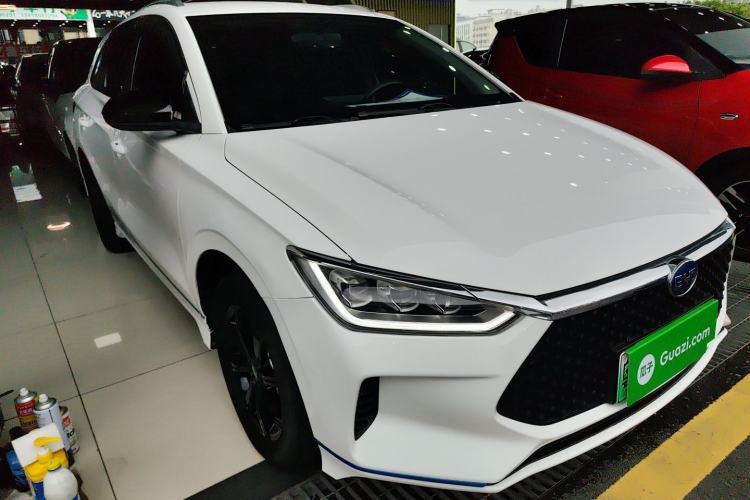 Used BYD e2 2019 Standard Range Model – Smart & Comfortable Version
