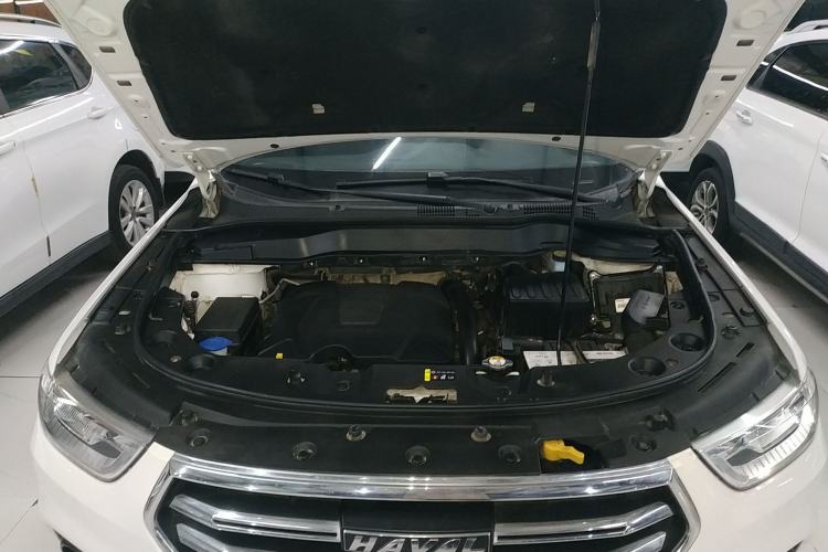Used Haval H2 2018 1.5T Dual-Clutch Two-Wheel Drive Fashion Model China VI Standard
