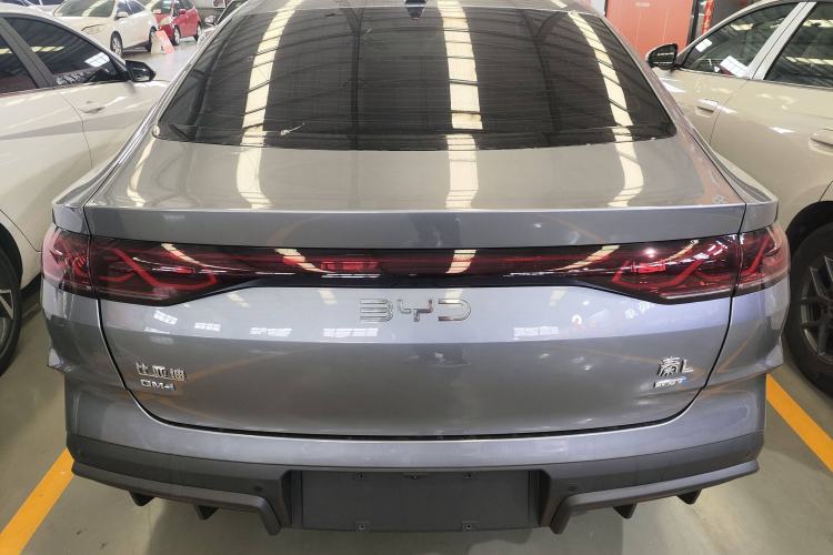 Used BYD Qin L 2025 DM-i Smart Drive 80KM Leading Model