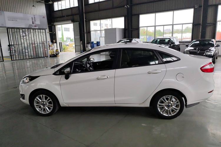 Used Ford Fiesta 2013 Sedan 1.5L Automatic Prestige Model
