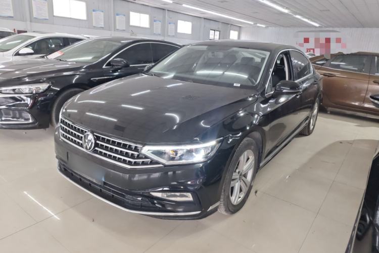 Used Volkswagen Magotan 2025 Zhongxiang Version 280TSI DSG Comfort Edition