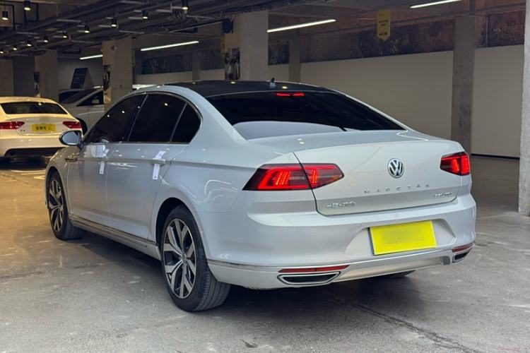 Used Volkswagen Magotan 2018 330TSI DSG Luxury Model
