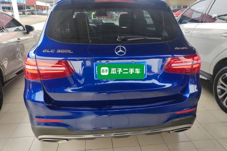 Used Mercedes-Benz GLC 2018 GLC 260 4MATIC Luxury Model
