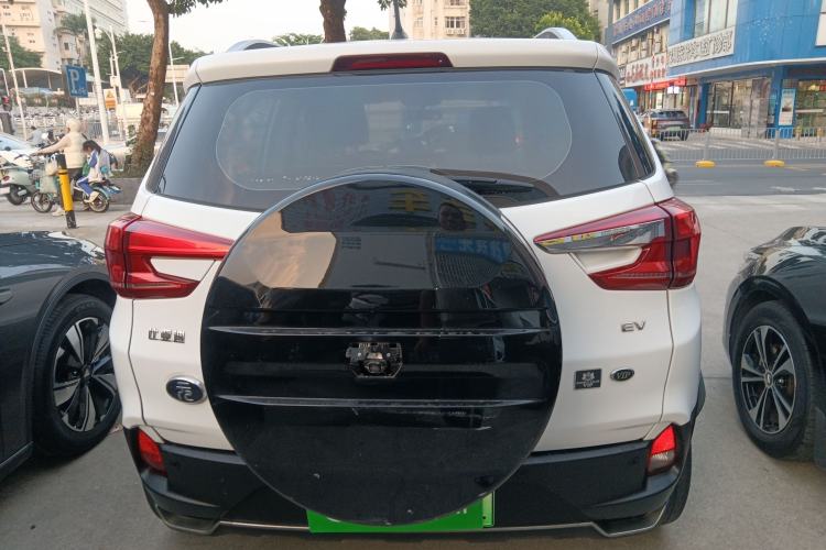 Used BYD Yuan New Energy 2019 EV360 Smart Connect Enjoyment Model
