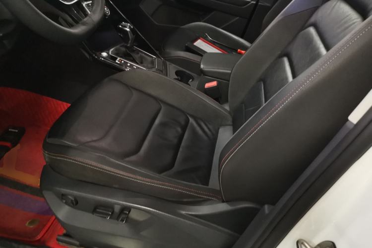 Used Volkswagen Tayron 2019 330TSI Two-Wheel Drive Luxury Model China VI Standard