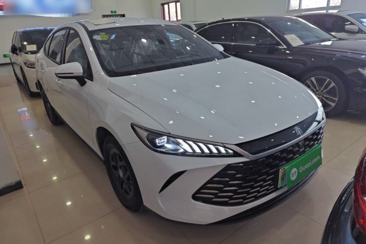 Used BYD Qin PLUS 2025 DM-i Smart Drive 55KM Leading Model
