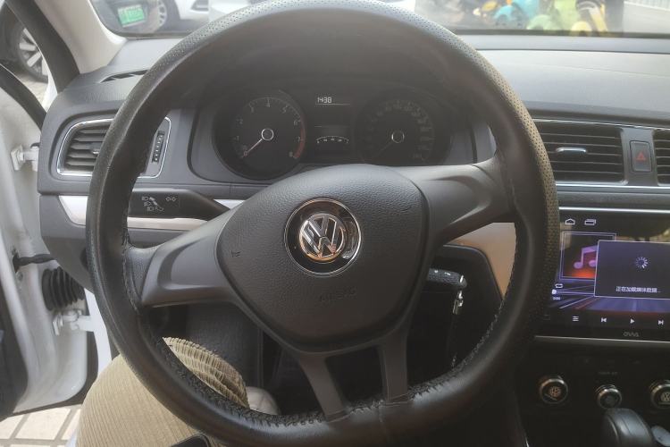 Used Volkswagen Lavida 2018 Classic 1.5L Automatic Fashion Edition China VI Standard
