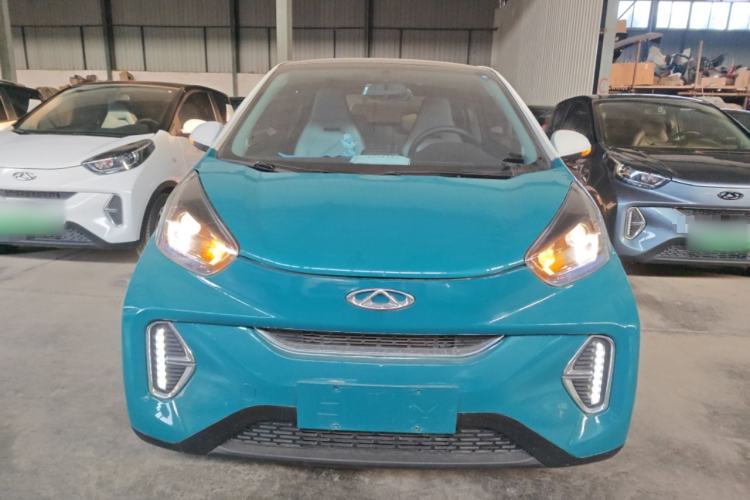 Used Chery Little Ant 2022 Revised Version Sweet Pink Edition Half-Sugar Version Lithium Iron Phosphate 30.7 kWh 30 kW 301 km
