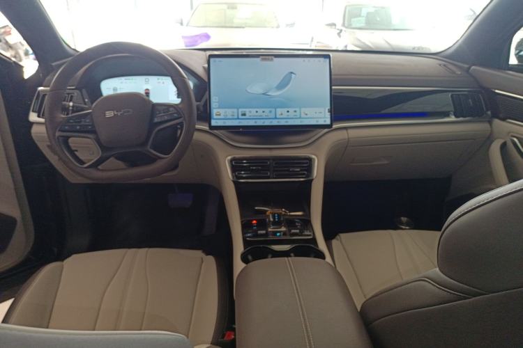 Used BYD Song PLUS New Energy 2025 EV Intelligent Driving Version 520km Premium Model